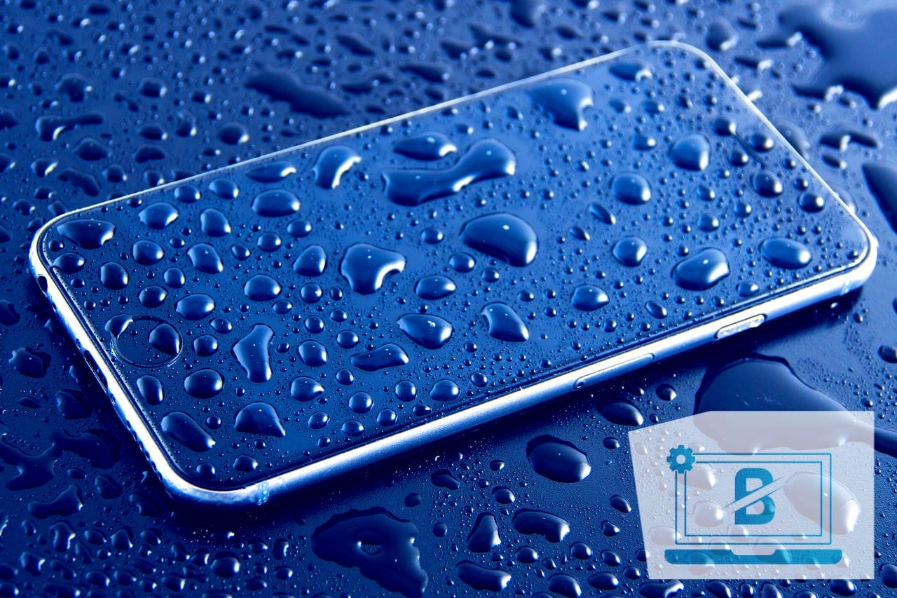 Checking if There Is Water in Your Charging Port