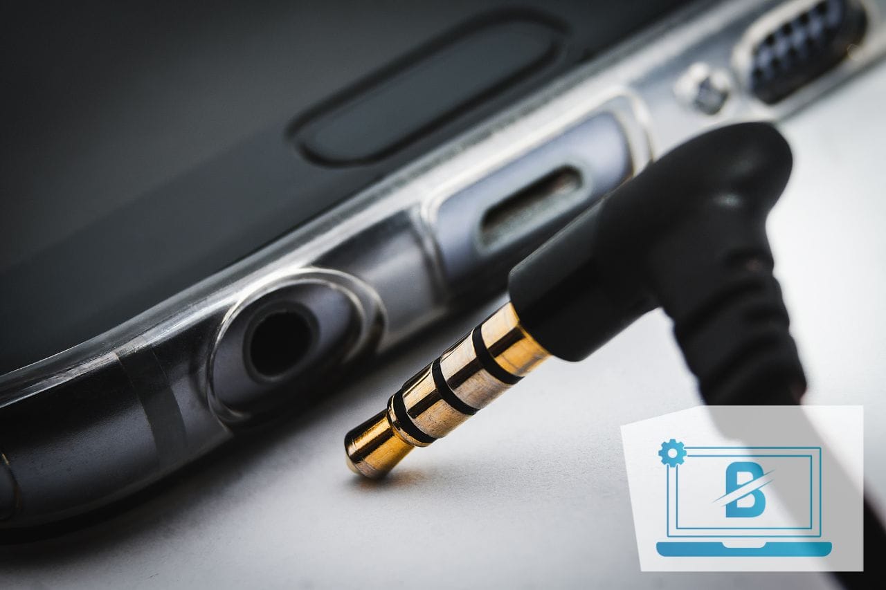 Inserting the Cable in the Device Properly